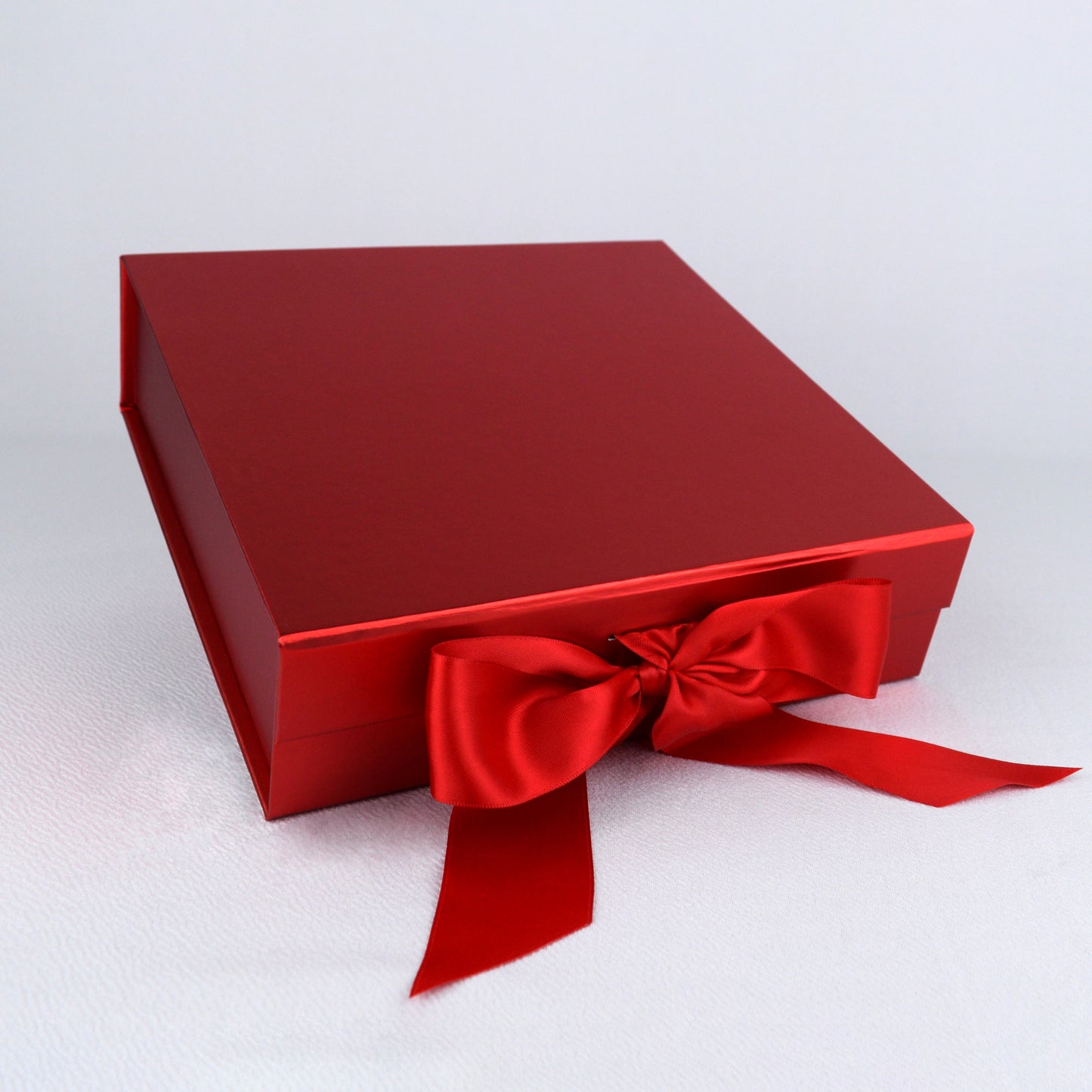 SQUARE Premium Gift Box with Satin Ribbon and Magnetic Closure (8.75" x 8.75" x 2.55")